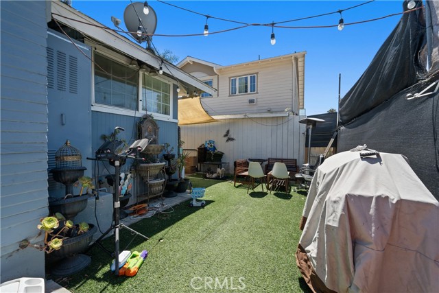 Image 4 of 60 For 930 Birch Street