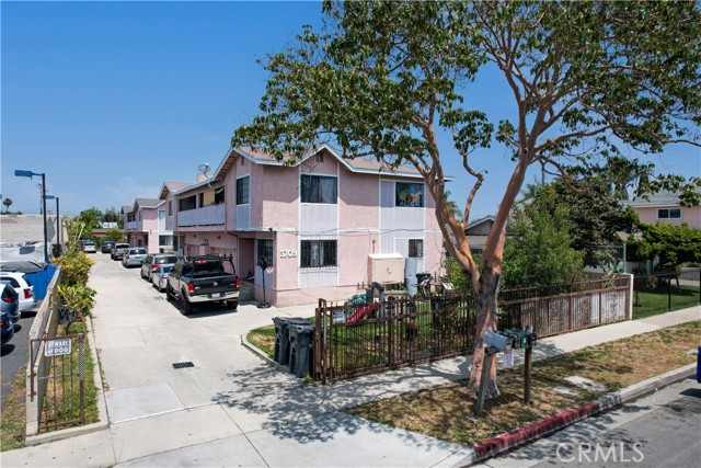 Detail Gallery Image 1 of 14 For 3711 W Camille St, Santa Ana,  CA 92704 - – Beds | – Baths