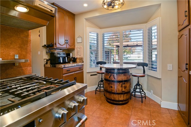 Image 7 of 46 For 2425 Heather Avenue