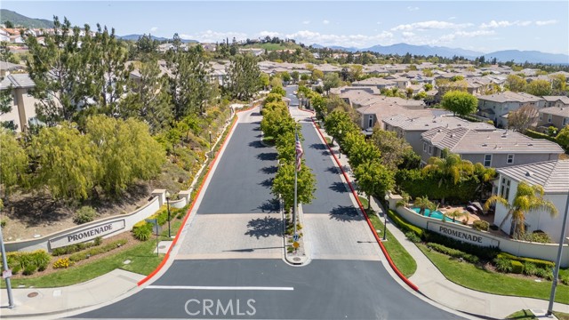 Detail Gallery Image 27 of 38 For 11480 Autumn Glen Ct, Porter Ranch,  CA 91326 - 3 Beds | 3 Baths