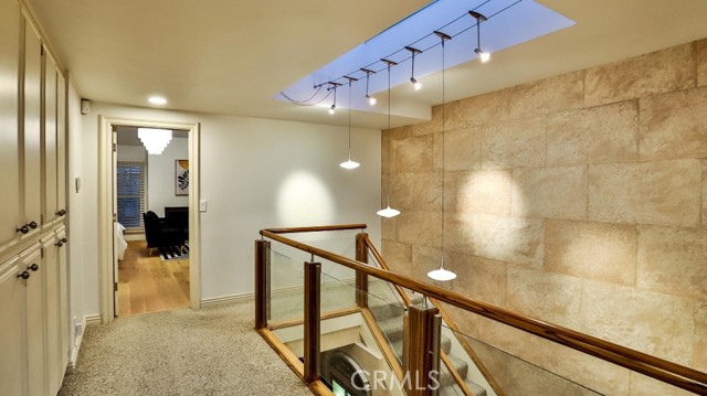 Detail Gallery Image 27 of 52 For 203 Frankfort Ave, Huntington Beach,  CA 92648 - 3 Beds | 2/1 Baths