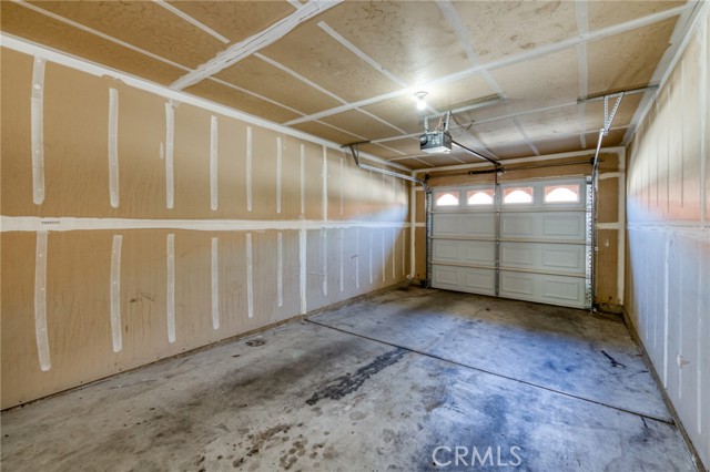 1542 E Alluvial Avenue, Fresno CA: https://media.crmls.org/medias/cabe3e32-5de1-4c4f-81ee-5a48595c6e50.jpg