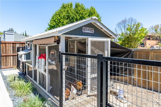 Detail Gallery Image 51 of 62 For 355 Eric Ln, Templeton,  CA 93465 - 4 Beds | 2 Baths