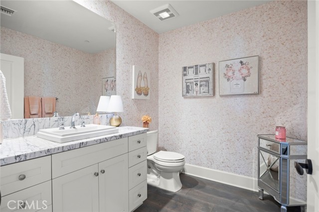 Detail Gallery Image 43 of 52 For 23500 Park Sorrento #H32,  Calabasas,  CA 91302 - 2 Beds | 2/1 Baths