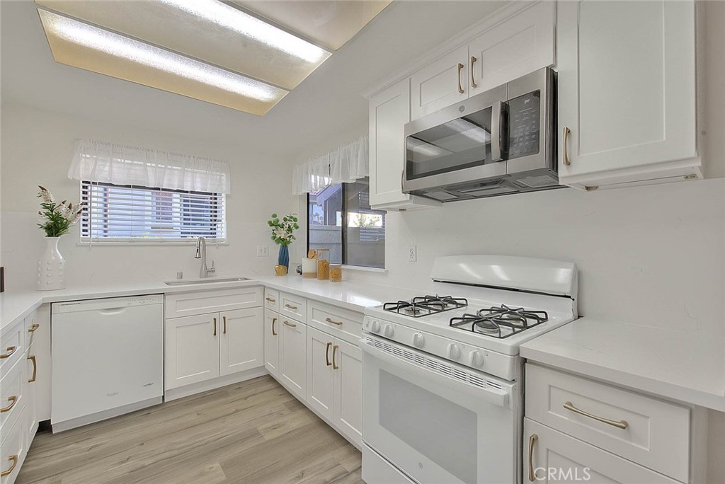 MLS #CV25246439 image #23