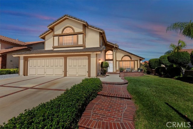 Detail Gallery Image 1 of 56 For 2450 via Pacifica, Corona,  CA 92882 - 4 Beds | 3 Baths