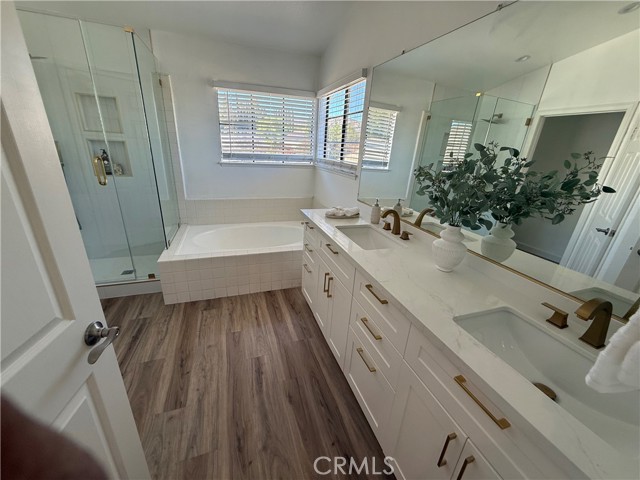 23317 Saticoy Street photo 22