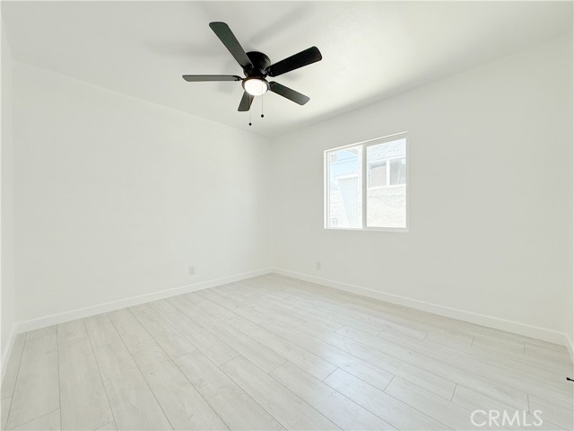 518 N Wilmington Avenue, Compton CA: https://media.crmls.org/medias/cac17171-b867-41bc-afc6-8c4be07c6827.jpg