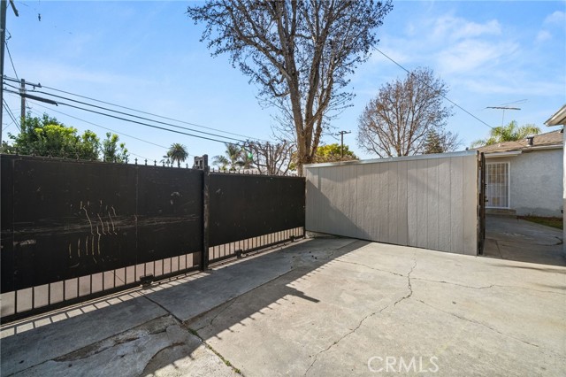 Detail Gallery Image 7 of 49 For 5500 California, Long Beach,  CA 90805 - 3 Beds | 1 Baths