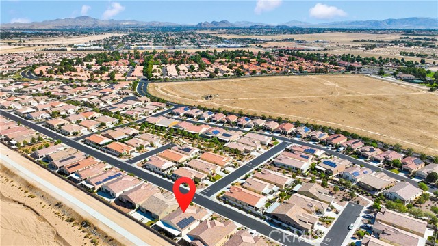 11300 River Run Street, Apple Valley CA: https://media.crmls.org/medias/cac19f35-dc37-4695-9b43-df1f8ffa137e.jpg