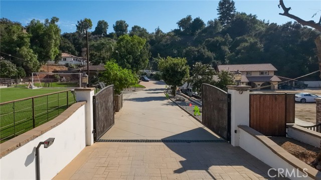 Detail Gallery Image 54 of 59 For 21140 E Covina Hills Rd, Covina,  CA 91724 - 3 Beds | 2 Baths