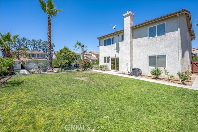 Detail Gallery Image 19 of 20 For 13056 Hagar St, Sylmar,  CA 91342 - 4 Beds | 3 Baths