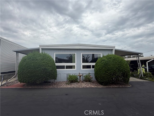 Front Image Thumbnail for CRND26153665