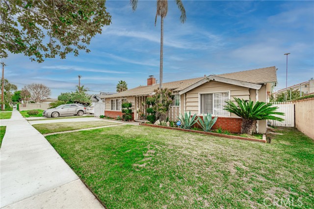 Image 3 for 8906 Tweedy Ln, Downey, CA 90240