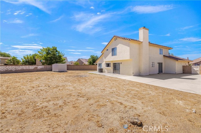 2125 E Oldfield Street, Lancaster CA: https://media.crmls.org/medias/cac5a0b7-5a1b-4d9d-bc76-ddaa25fb7bda.jpg