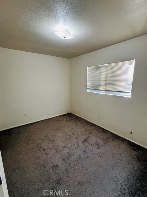 Detail Gallery Image 7 of 12 For 6212 Abronia, Twentynine Palms,  CA 92277 - 4 Beds | 2 Baths