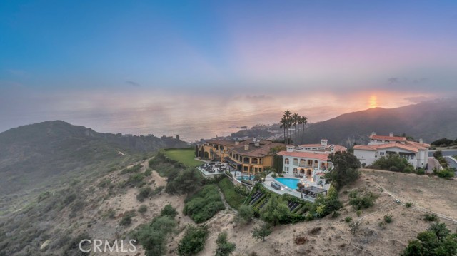 Detail Gallery Image 49 of 70 For 8 Saint Tropez, Laguna Niguel,  CA 92677 - 6 Beds | 7/1 Baths