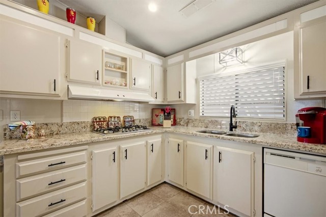 Detail Gallery Image 17 of 57 For 15181 Van Buren Bld #259,  Riverside,  CA 92504 - 2 Beds | 2 Baths