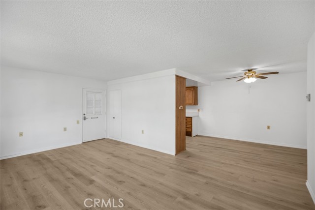 Detail Gallery Image 8 of 26 For 2110 via Puerta #N,  Laguna Woods,  CA 92637 - 2 Beds | 2 Baths