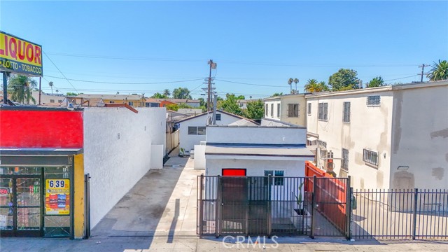 Detail Gallery Image 2 of 62 For 10115 Avalon Bld, Los Angeles,  CA 90003 - 3 Beds | 2 Baths