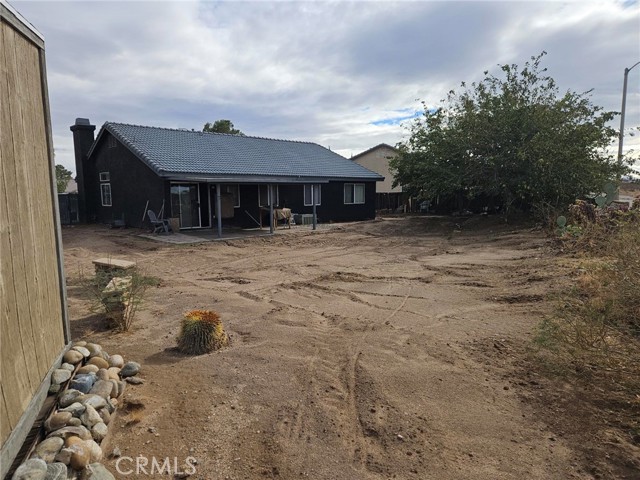 Detail Gallery Image 14 of 17 For 11724 Portola Ct, Adelanto,  CA 92301 - 3 Beds | 2 Baths