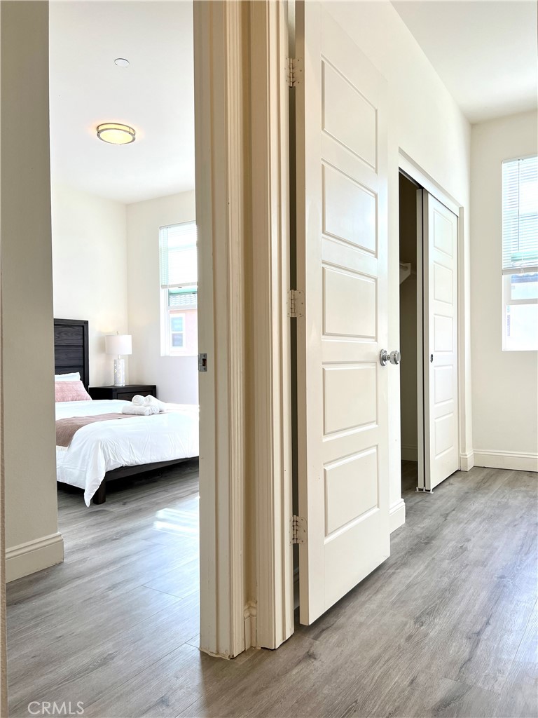 MLS #OC25256644 image #27