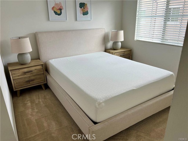 1006 Newberry Lane, Claremont CA: https://media.crmls.org/medias/cacdd7a9-f78e-4239-a6da-b3da9151b540.jpg
