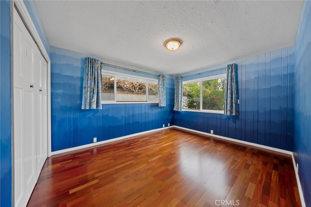 MLS #IG25183042 image #17