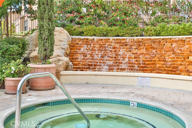 Detail Gallery Image 32 of 38 For 19431 Rue De Valore 35m,  Lake Forest,  CA 92610 - 2 Beds | 1 Baths