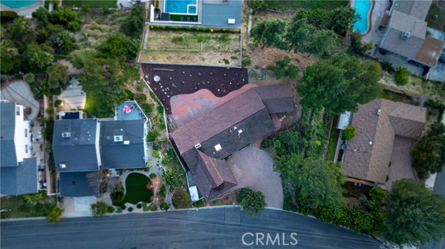 Detail Gallery Image 16 of 63 For 9960 Milburn, Sun Valley,  CA 91352 - 4 Beds | 2 Baths