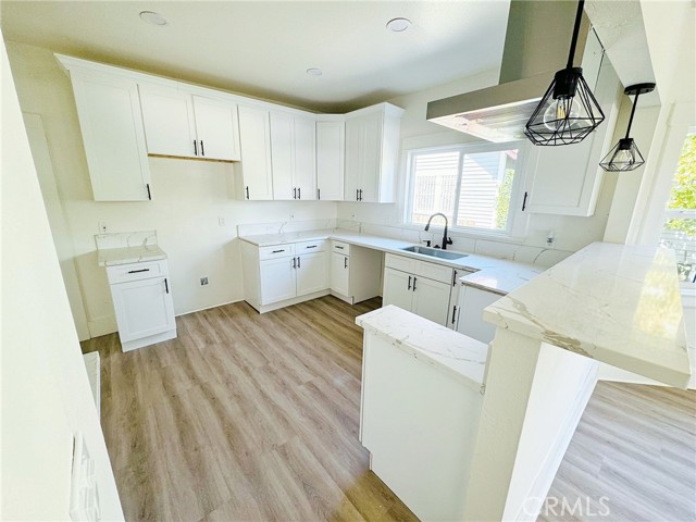 Detail Gallery Image 4 of 19 For 873 N Towne Ave, Pomona,  CA 91767 - 3 Beds | 2 Baths