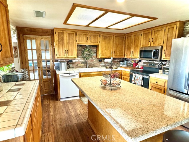 Detail Gallery Image 22 of 66 For 47515 Road 620, Oakhurst,  CA 93644 - 2 Beds | 3 Baths