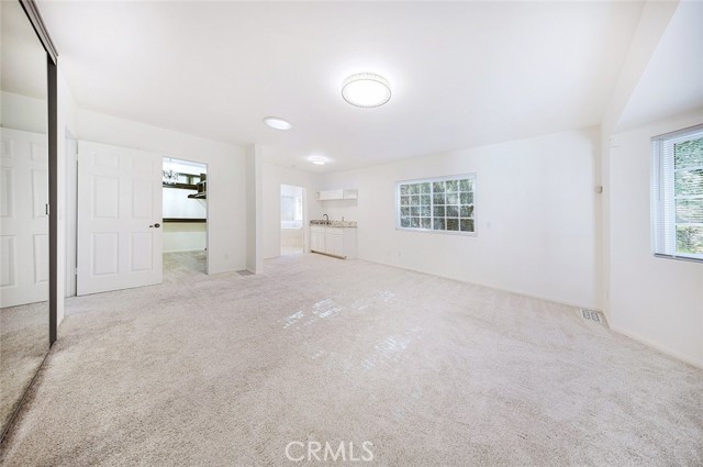 Detail Gallery Image 24 of 52 For 2255 E Chevy Chase Dr, Glendale,  CA 91206 - 4 Beds | 3 Baths