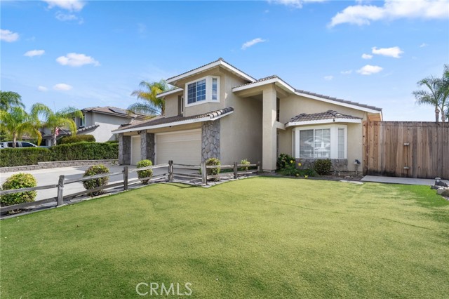 23573 Spindle Way, Murrieta CA: https://media.crmls.org/medias/cad1f7a8-7ea5-4c43-9c7b-25a08c5d35b5.jpg