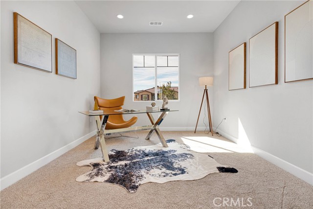 12958 Davona Dale Road Road, Apple Valley CA: https://media.crmls.org/medias/cad2002c-ee92-42a2-9d58-41b614e3d2df.jpg