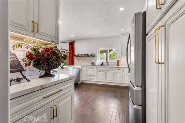 Detail Gallery Image 38 of 67 For 2367 Deerhorn Dr, Riverside,  CA 92506 - 4 Beds | 2/1 Baths