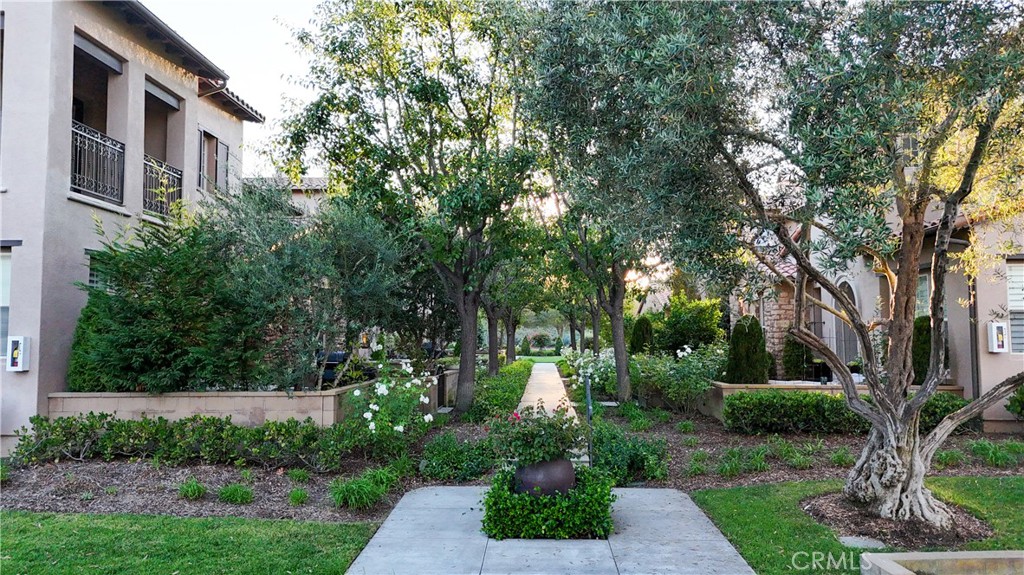 MLS #OC25199946 image #35