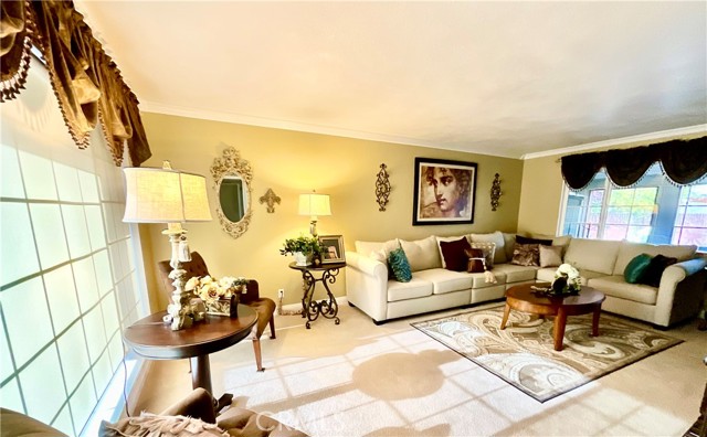 10195 Shangri La Avenue, Hesperia CA: https://media.crmls.org/medias/cad3720a-fdc3-41a9-a2f5-1722c5332739.jpg