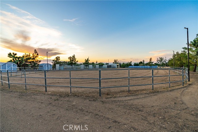 Detail Gallery Image 68 of 74 For 2755 W Avenue, Palmdale,  CA 93551 - 5 Beds | 3/1 Baths