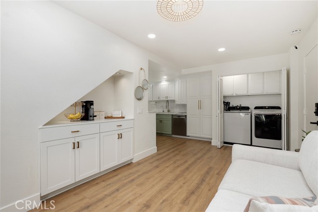 Detail Gallery Image 8 of 21 For 2332 Aspen St, Tustin,  CA 92782 - 3 Beds | 2/1 Baths
