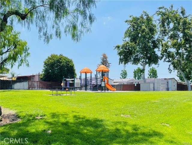 1721 E Colton Avenue, Redlands CA: https://media.crmls.org/medias/cad6f623-afd0-42ac-9c08-1042e9715392.jpg