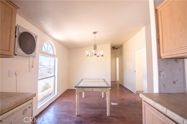 Detail Gallery Image 14 of 16 For 6386 Del Monte, Yucca Valley,  CA 92284 - 4 Beds | 2 Baths