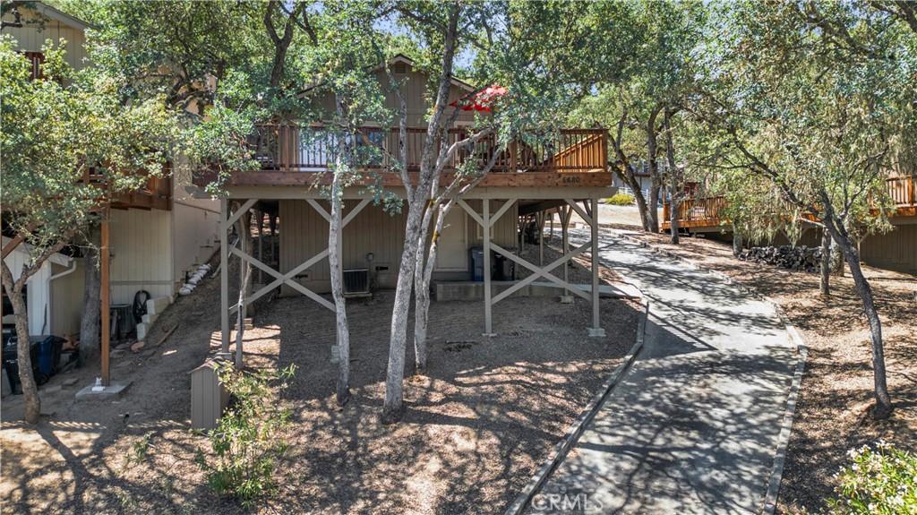 8680 Landlubber Lane
