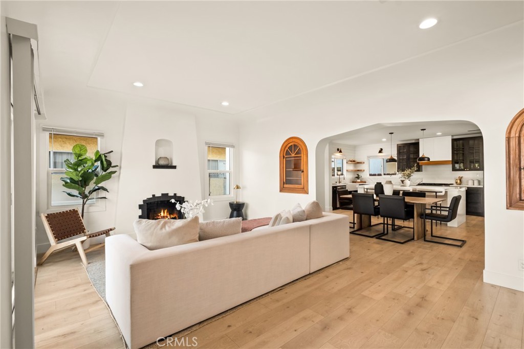 2920 Bancroft Street - photo 8