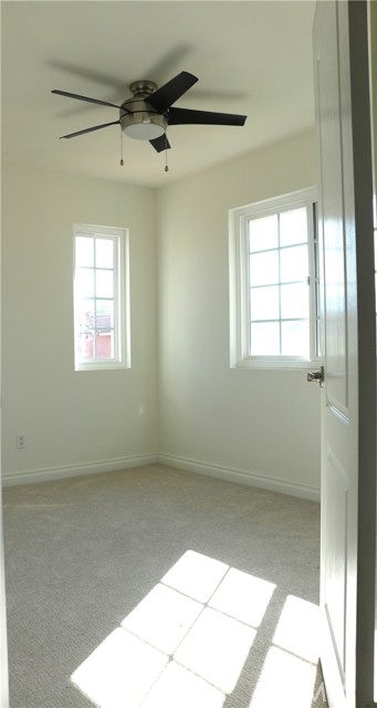 Detail Gallery Image 18 of 23 For 25 Dewberry, Rancho Santa Margarita,  CA 92688 - 3 Beds | 2/1 Baths