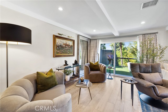 Detail Gallery Image 50 of 69 For 23202 Aetna St, Woodland Hills,  CA 91367 - 5 Beds | 4 Baths