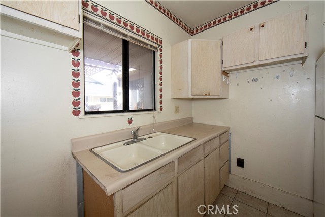 Detail Gallery Image 37 of 50 For 4402 Cathann St, Torrance,  CA 90503 - 4 Beds | 2/1 Baths