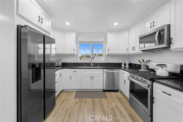 Detail Gallery Image 15 of 39 For 329 E Lanzit, Los Angeles,  CA 90061 - 3 Beds | 2 Baths