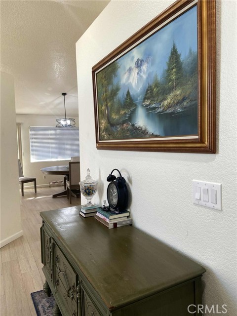 Detail Gallery Image 5 of 29 For 3256 Shale Rd, Palmdale,  CA 93550 - 4 Beds | 2 Baths