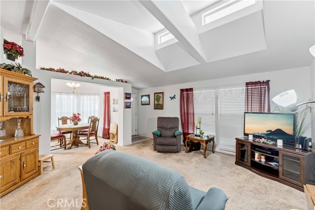 10210 Base Line Road, Rancho Cucamonga CA: https://media.crmls.org/medias/cada8a65-abdd-4979-9b9f-cf44a67f280f.jpg
